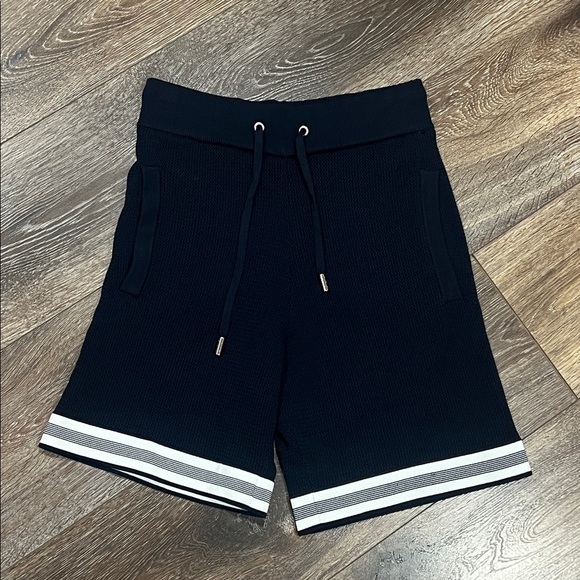 RAITH CROCHET KNIT SHORTS IN NAVY ☀️🚤 - Picture 3 of 6